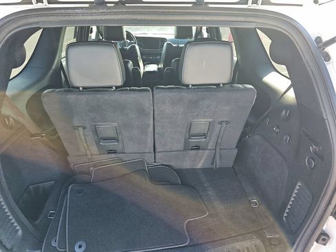 Used 2022 Dodge Durango R/T w/ Blacktop Package AWD/4WD image 17