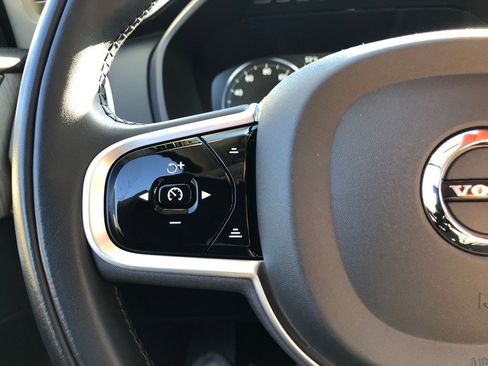 Used 2022 Volvo XC90 T6 Inscription w/ Advanced Package image 21