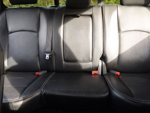 Used 2015 RAM 2500 Laramie image 15