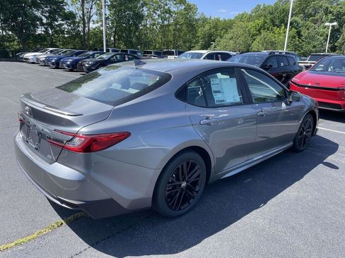 New 2026 Toyota Camry SE FWD image 12