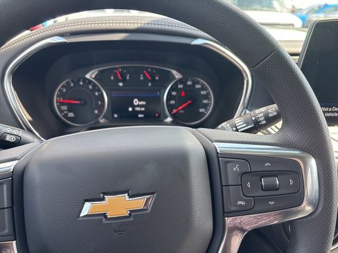 New 2025 Chevrolet Blazer LT w/ Convenience Package image 13