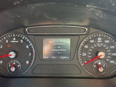Used 2017 Kia Sorento L FWD image 16