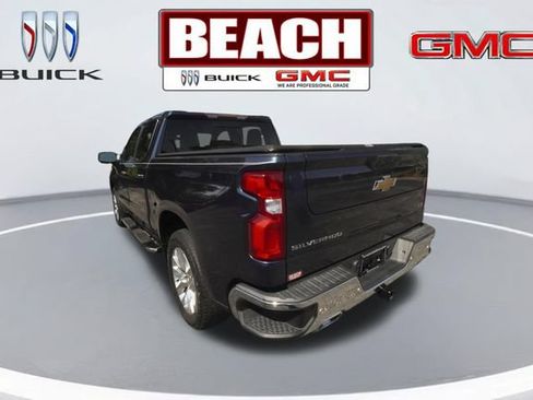 Used 2021 Chevrolet Silverado 1500 LTZ AWD/4WD image 5