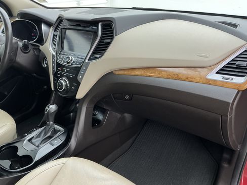 Used 2016 Hyundai Santa Fe Limited w/ Option Group 04 image 24