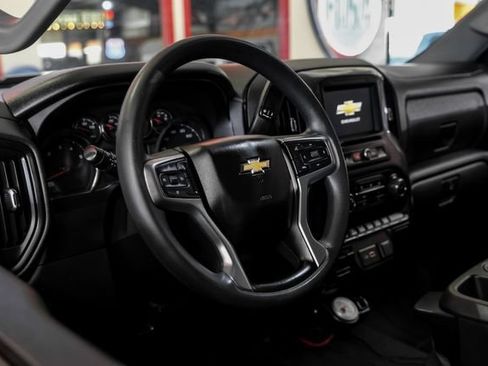 Used 2022 Chevrolet Silverado 2500 Custom w/ Gooseneck/5TH Wheel Package AWD/4WD image 16
