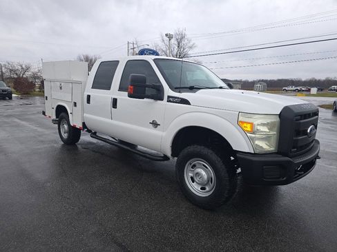 Used 2011 Ford F350 XL w/ PWR Equipment Group image 4