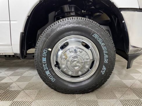 New 2024 RAM 3500 Tradesman w/ Chrome Appearance Group image 42