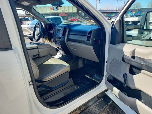 Used 2017 Ford F250 XL RWD image 12