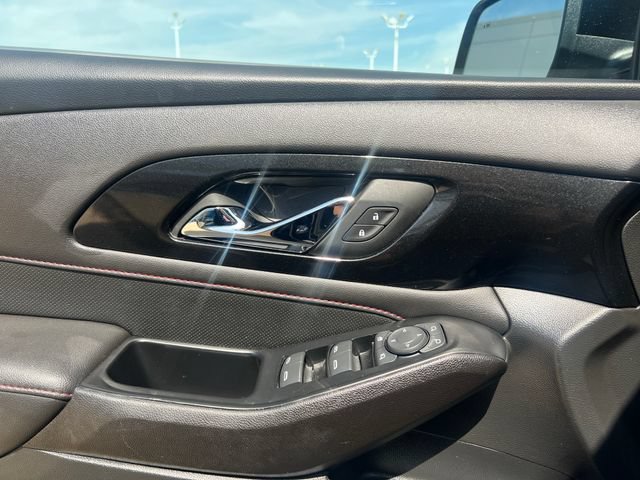 Certified 2023 Chevrolet Traverse RS w/ LPO, Floor Liner Package AWD/4WD image 35