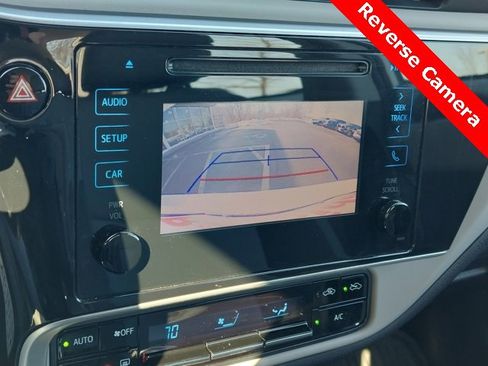 Used 2019 Toyota Corolla LE image 11