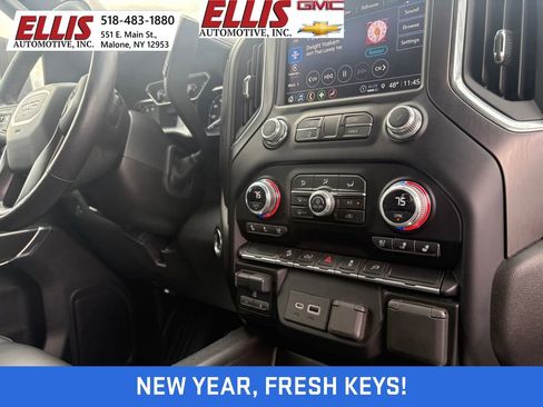 Used 2023 GMC Sierra 3500 AT4 w/ Snow Plow Prep/Camper Package image 17