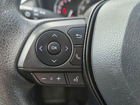 Used 2023 Toyota RAV4 LE image 19