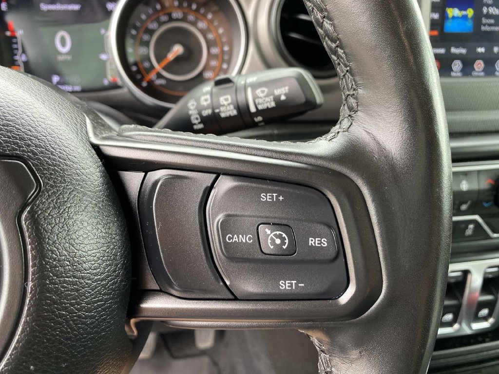 Used 2022 Jeep Wrangler Sport AWD/4WD image 18