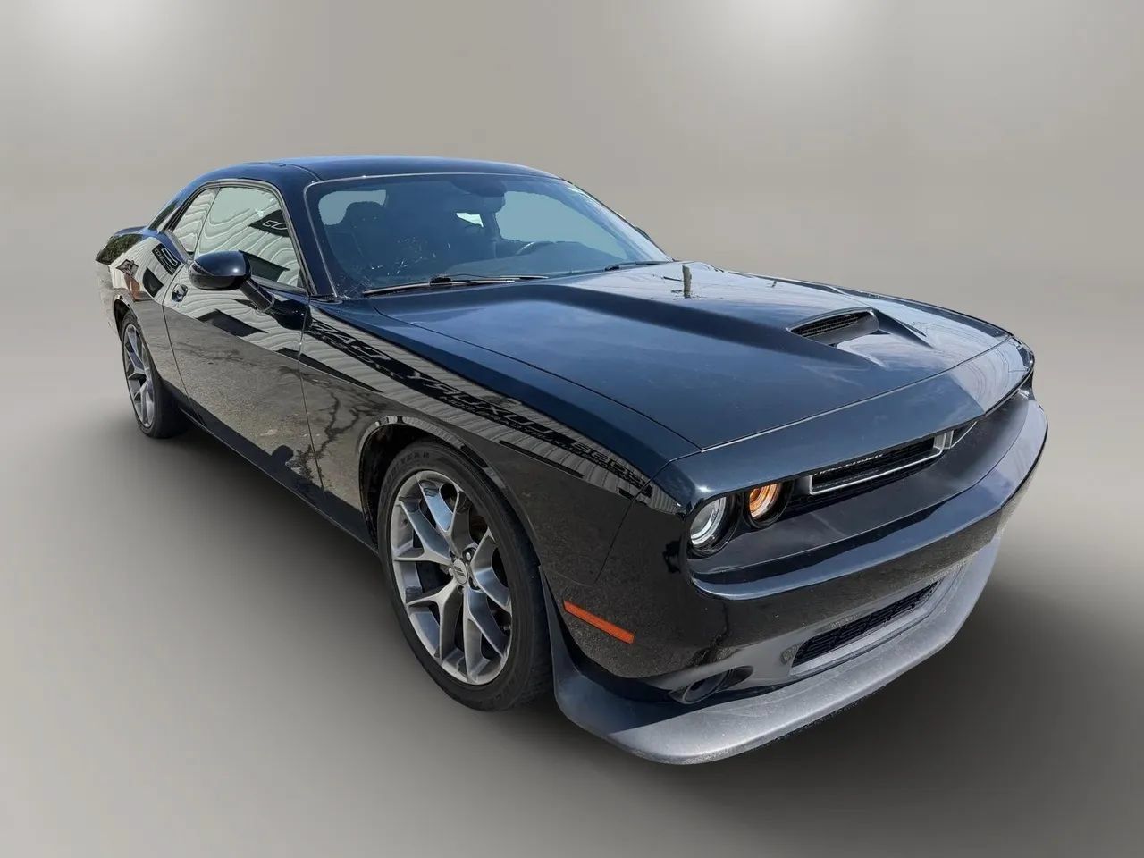 Used 2023 Dodge Challenger GT RWD image 7