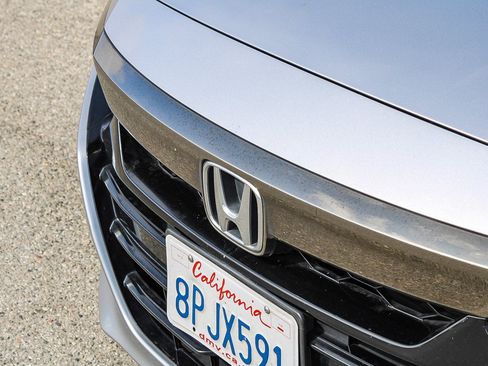 Used 2020 Honda Accord Sport image 6