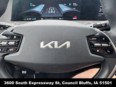 Used 2023 Kia EV6 GT-Line AWD/4WD image 11