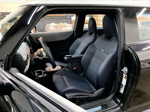 Used 2025 MINI Cooper S image 27