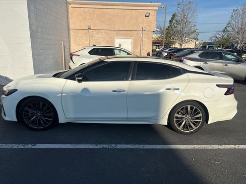 Used 2019 Nissan Maxima Platinum w/ Reserve Package image 2