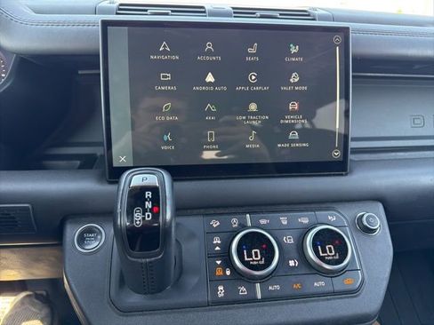 Used 2022 Land Rover Defender 110 X image 17