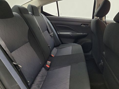 Used 2025 Nissan Versa SV image 19