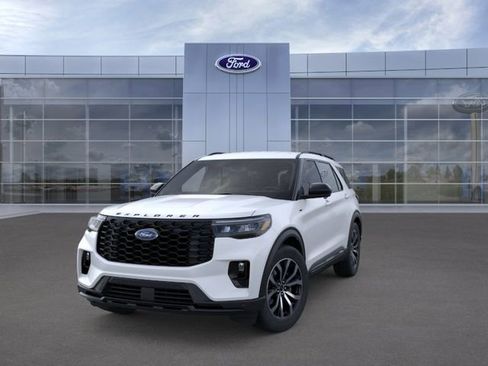 New 2026 Ford Explorer ST-Line AWD/4WD image 2