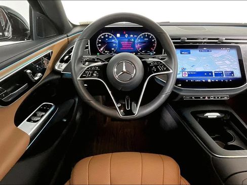 Certified 2026 Mercedes-Benz E 350 4MATIC Sedan image 5