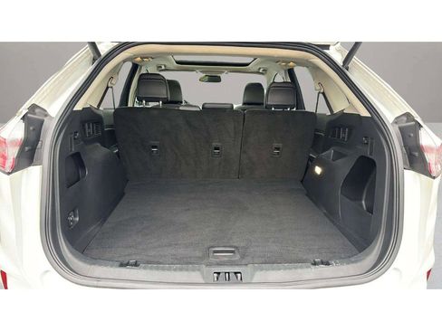 Used 2023 Ford Edge SEL w/ Convenience Package image 9