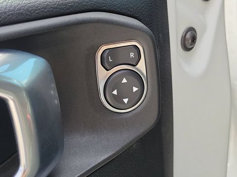 Used 2021 Jeep Wrangler Sport AWD/4WD image 24