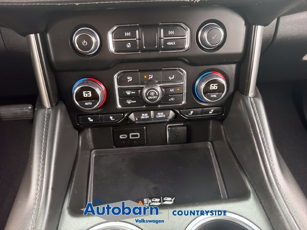 Used 2024 Chevrolet Suburban Z71 w/ Off-Road Capability Package AWD/4WD image 18