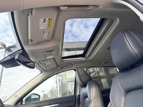 New 2025 MAZDA CX-5 AWD 2.5 S w/ Preferred Package image 19