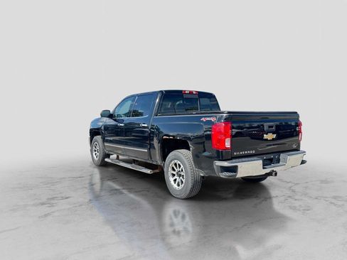 Used 2017 Chevrolet Silverado 1500 LTZ w/ Sport Package AWD/4WD image 3