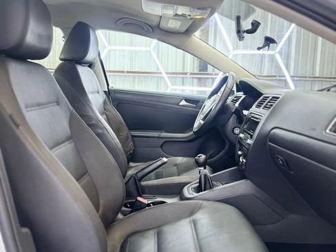 Used 2012 Volkswagen Jetta SE image 38