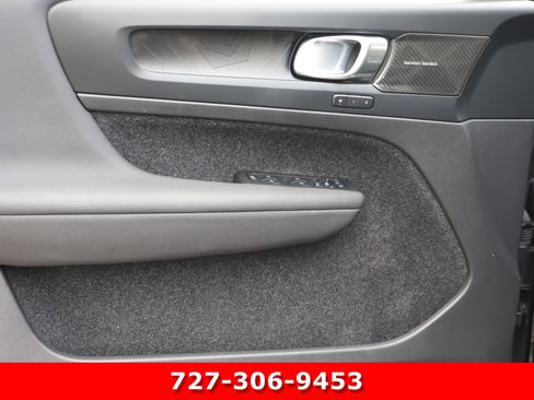 Used 2023 Volvo C40 P8 Recharge Ultimate image 15