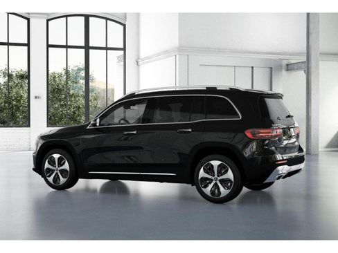 Certified 2025 Mercedes-Benz GLB 250 image 30