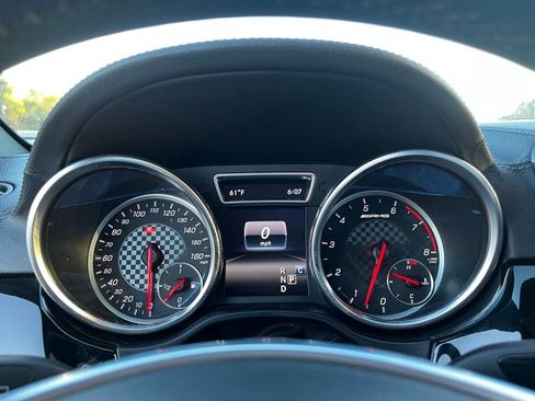 Used 2019 Mercedes-Benz GLE 43 AMG 4MATIC image 19