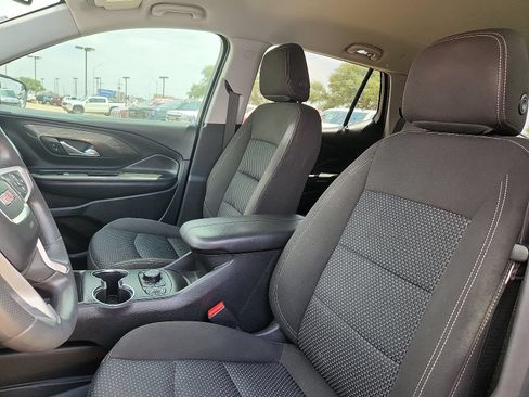 Used 2023 GMC Terrain SLE w/ Driver Convenience Package FWD image 14