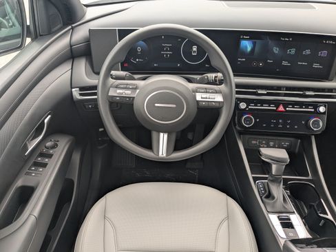 New 2027 Hyundai Santa Cruz SEL FWD image 18