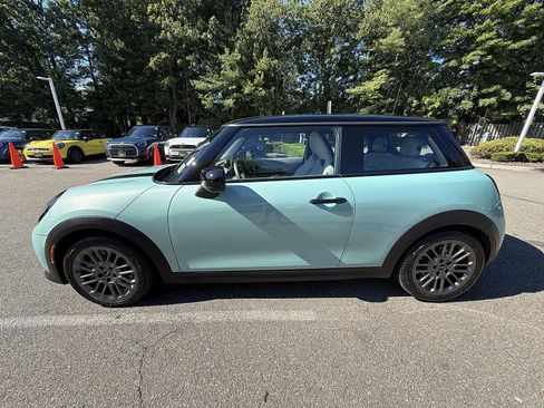 Used 2026 MINI Cooper S FWD image 11