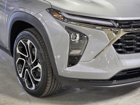 New 2026 Chevrolet Trax RS image 10