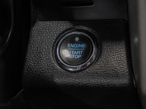 Used 2020 Ford F250 Lariat w/ Lariat Ultimate Package AWD/4WD image 21
