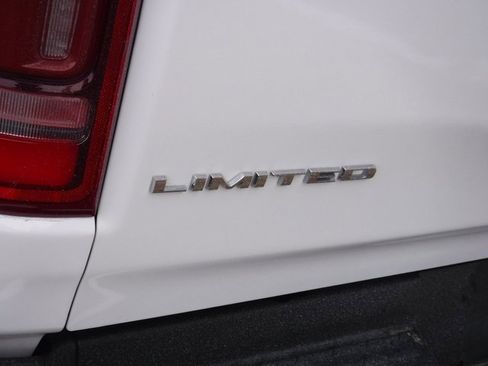 Used 2019 RAM 1500 Limited image 16