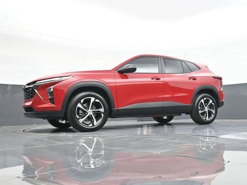 New 2026 Chevrolet Trax RS w/ Driver Confidence Package FWD image 47