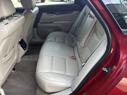 Used 2013 Cadillac XTS Premium AWD/4WD image 23
