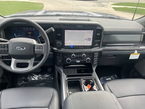 New 2026 Ford F250 Lariat w/ Black Appearance Package AWD/4WD image 3