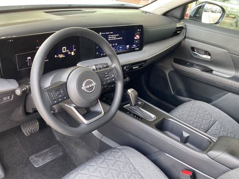 Used 2026 Nissan Kicks SV w/ SV Premium Package AWD/4WD image 18