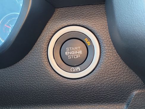 Used 2023 RAM 1500 Big Horn image 27