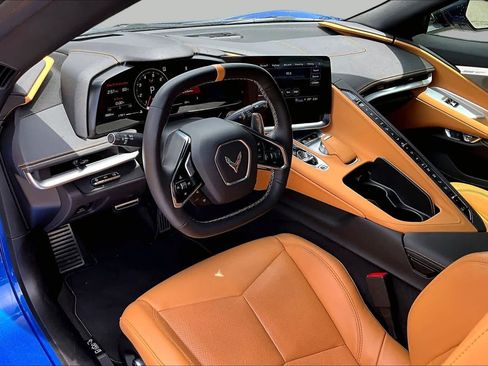 Used 2023 Chevrolet Corvette Stingray Preferred Conv w/ Z51 Performance Package RWD image 17