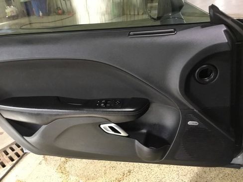 Used 2018 Dodge Challenger R/T w/ Blacktop Package image 36