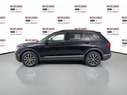 Used 2021 Volkswagen Tiguan SE image 5