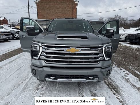 Used 2024 Chevrolet Silverado 3500 High Country w/ High Country Premium Package image 37